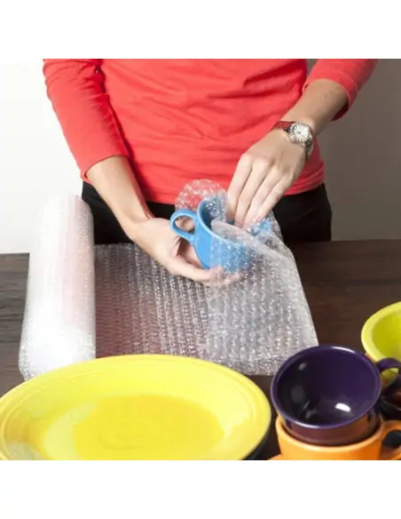 Rouleau de bulles en plastique avec prédécoupe tous les 50 cm